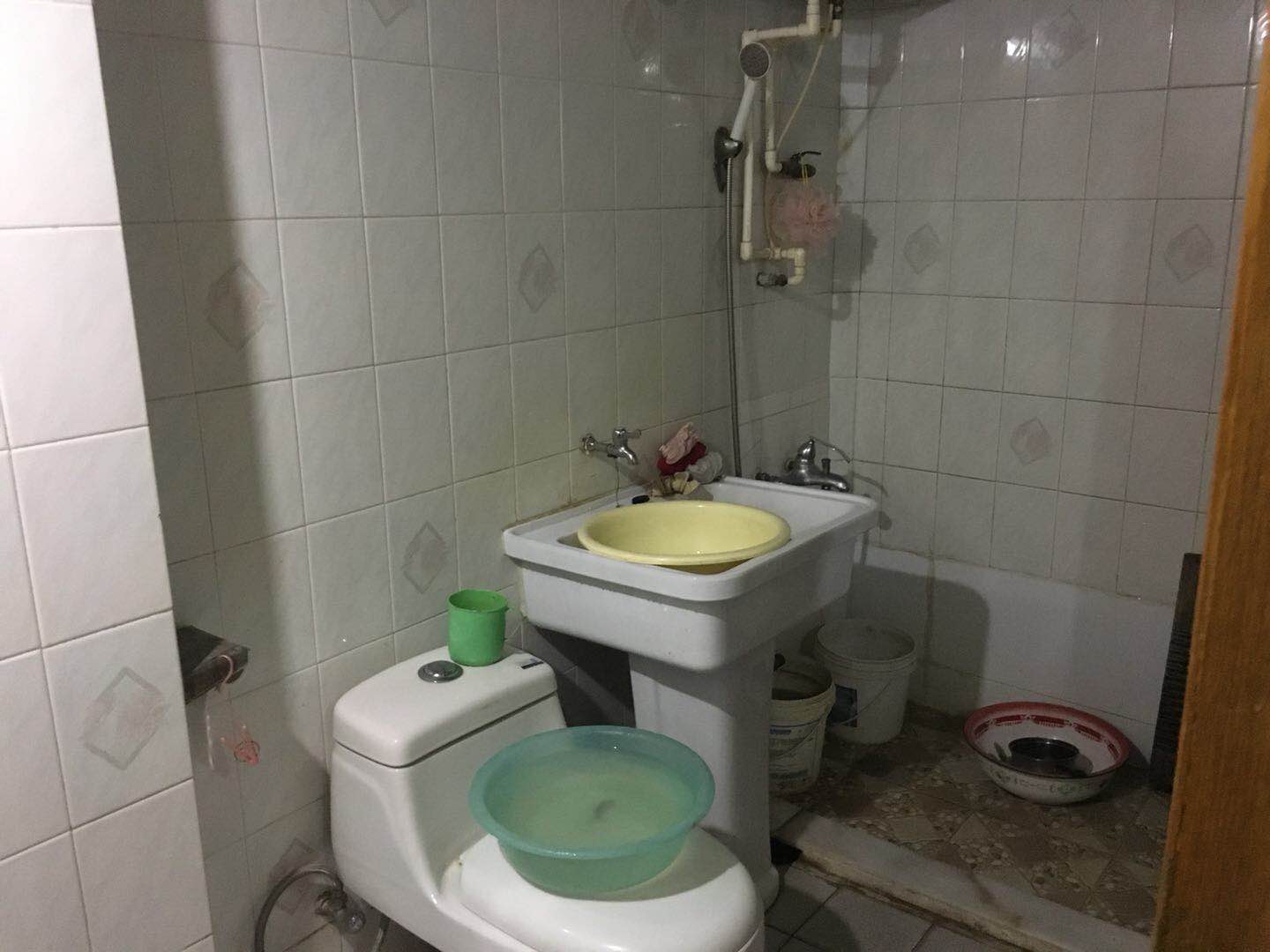 禾祥西 白鹭花园一期 沃尔玛对面罐头厂宿舍 2房南北通透 户型方正 