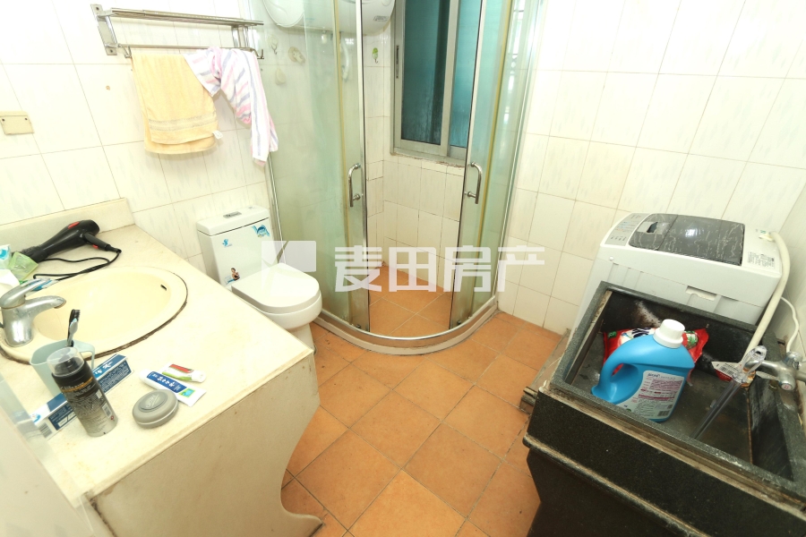 东渡 宝鹭苑 南北大两房 全民户型 中档装修 带小区