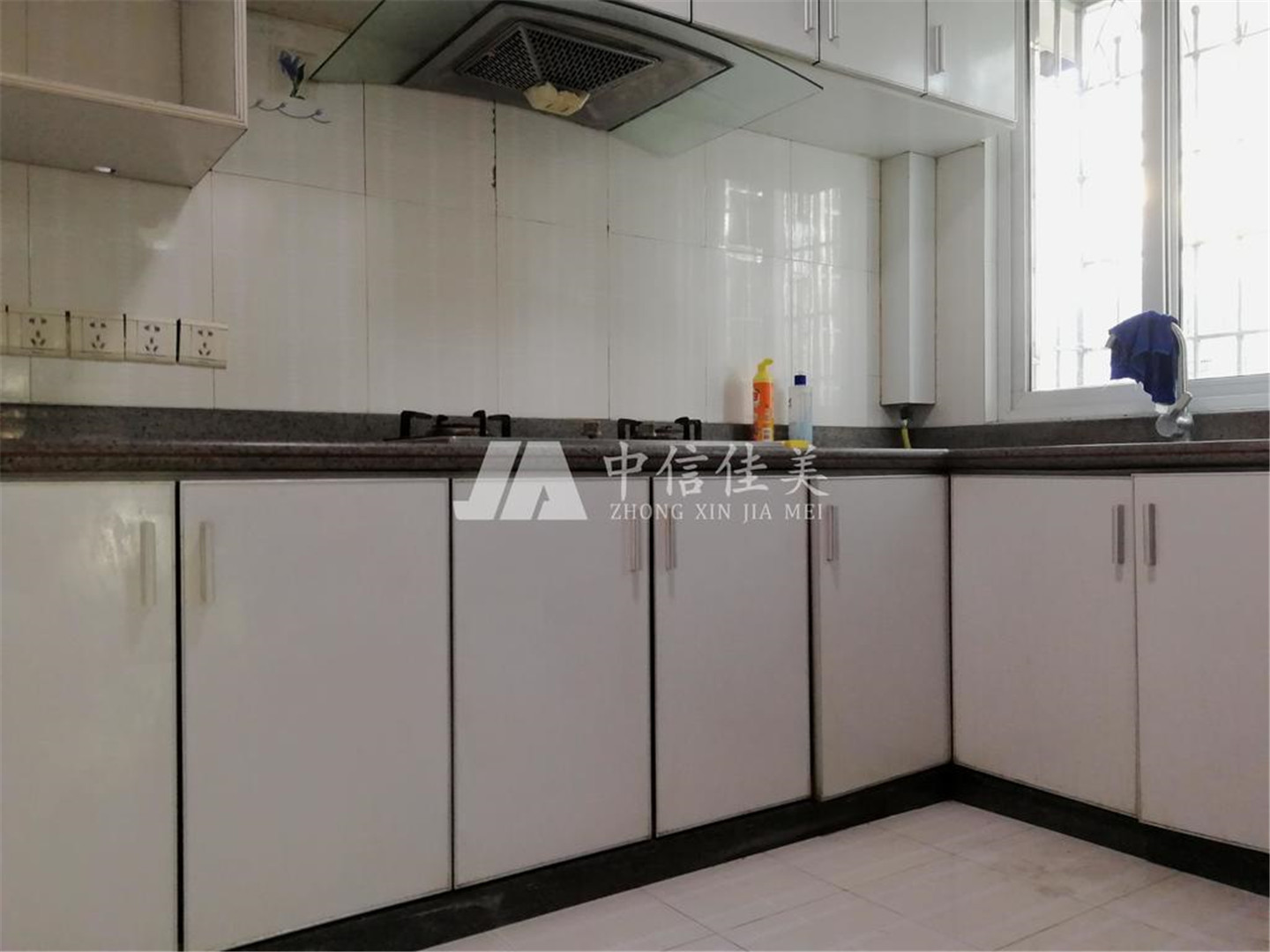 翔鹭花城三期 电梯大4房 小区中庭 豪华装修 拎包入住 全明