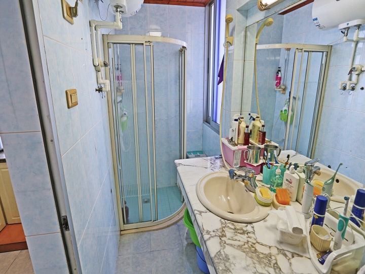 读公园小学，地铁口将军祠小区南北精装二房